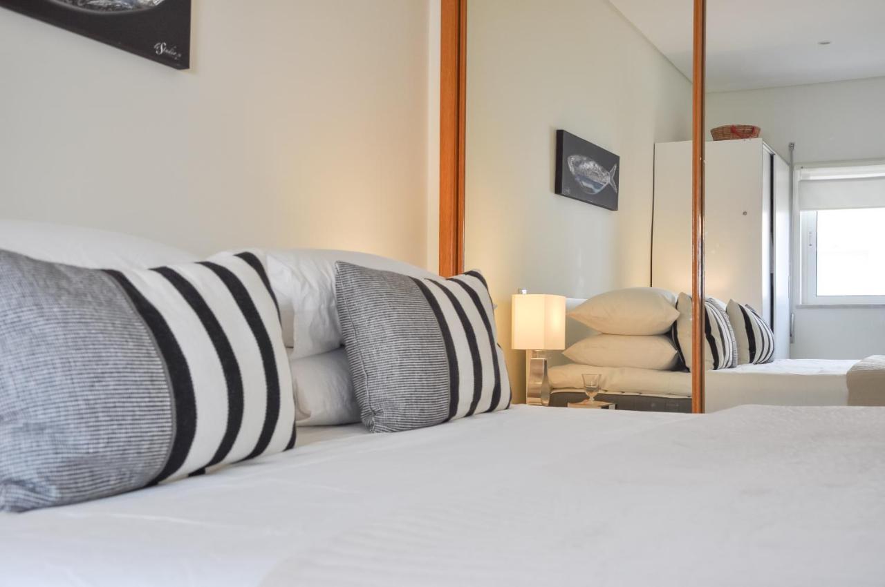 Lovelystay - 2Br Modern, Pool Access, Close To Marina & Beach Quarteira Eksteriør billede